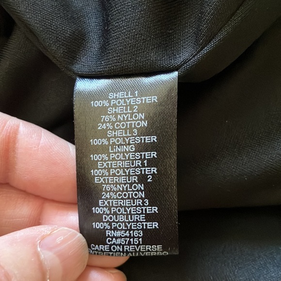 Gorgeous fushia and black and cream sleeveless Ivanka dress - Picture 16 of 16